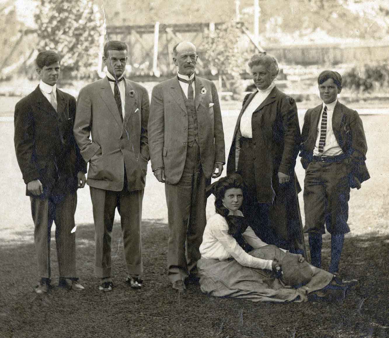 Standing, from left to right, is Sidney Stevens Walcott (1892-1977), Charles Doolittle Walcott, Jr. (1889-1913), Walcott, Sr., Helena Stevens Walcott (d. 1911), Benjamin Stuart Walcott (1895-1917); and seated, Helen Breese Walcott (1894-1965).